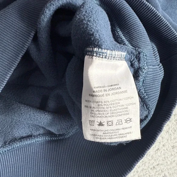 Nike Sweatshirt Size Small Center Swoosh Logo Crewneck Pullover - Picture 5 of 8